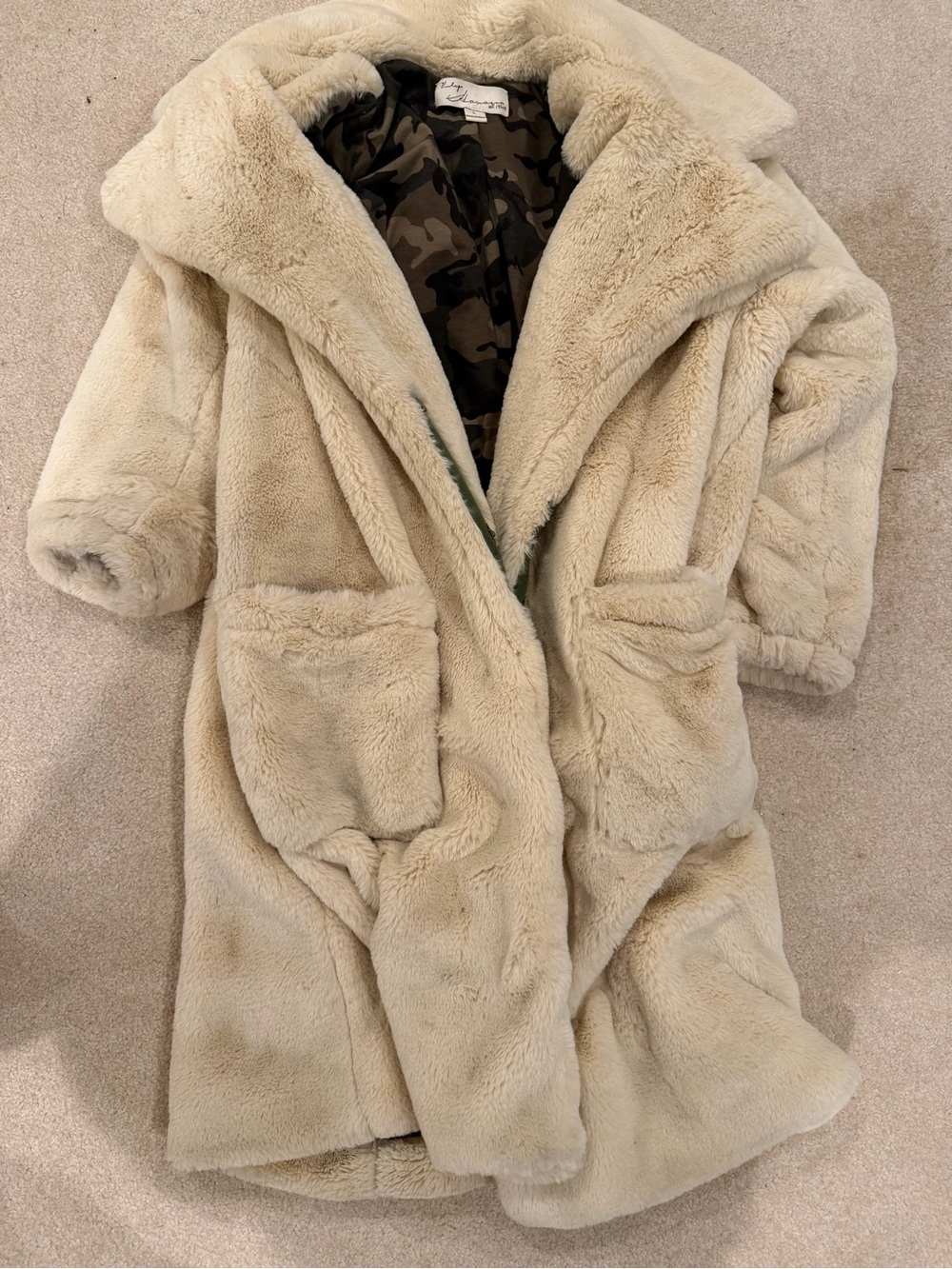 Vintage Havana Cream Faux Fur Coat Camo Lining Size L